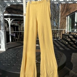 Yellow lined flare pants